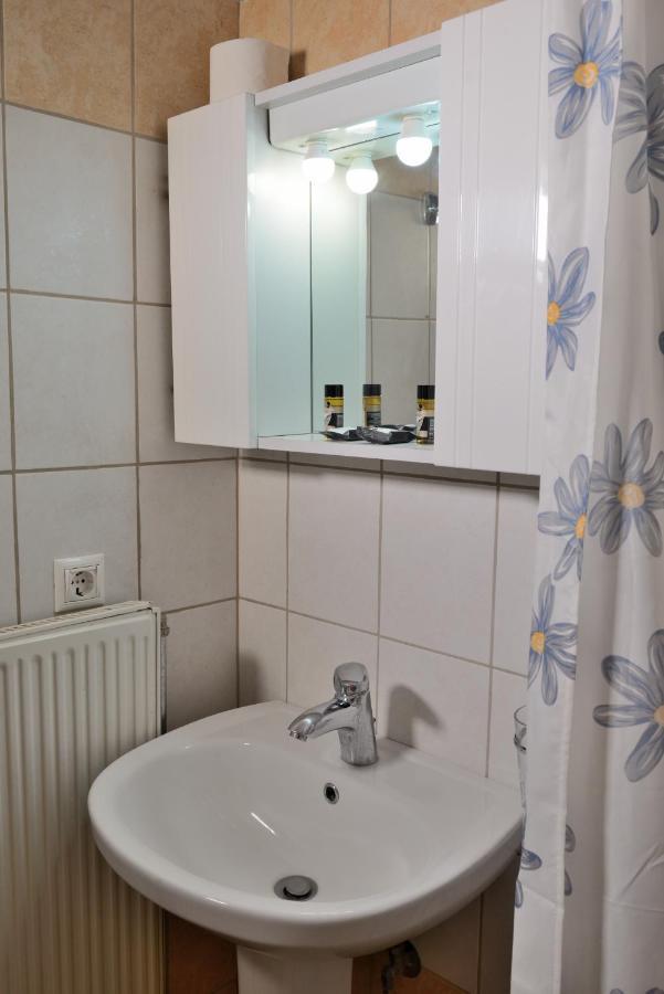 Artemis Apartments Konitsa Luaran gambar