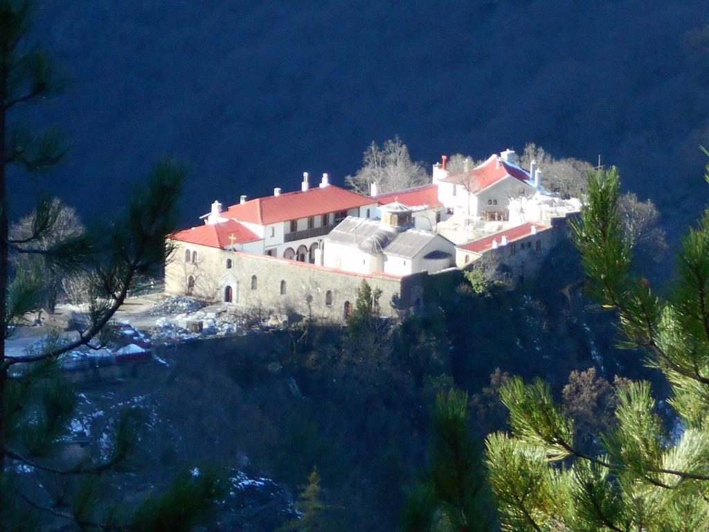 Artemis Apartments Konitsa Bilik gambar