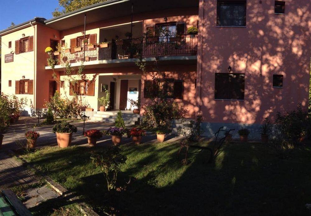 Artemis Apartments Konitsa Luaran gambar